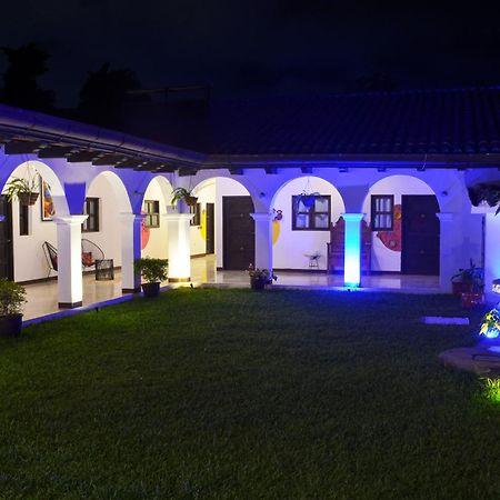 Luna Maya Boutique Hotel Antigua Buitenkant foto
