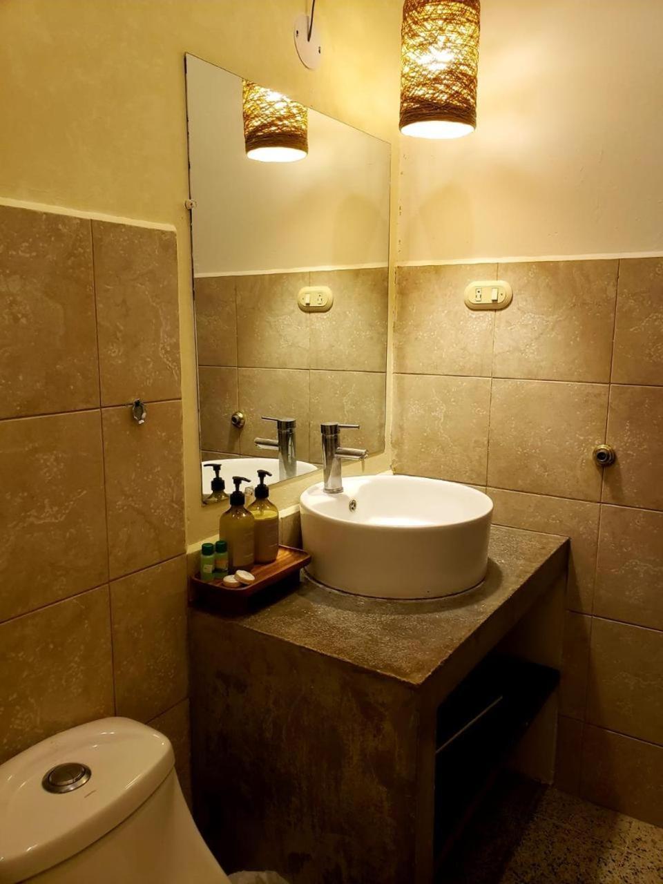 Luna Maya Boutique Hotel Antigua Buitenkant foto