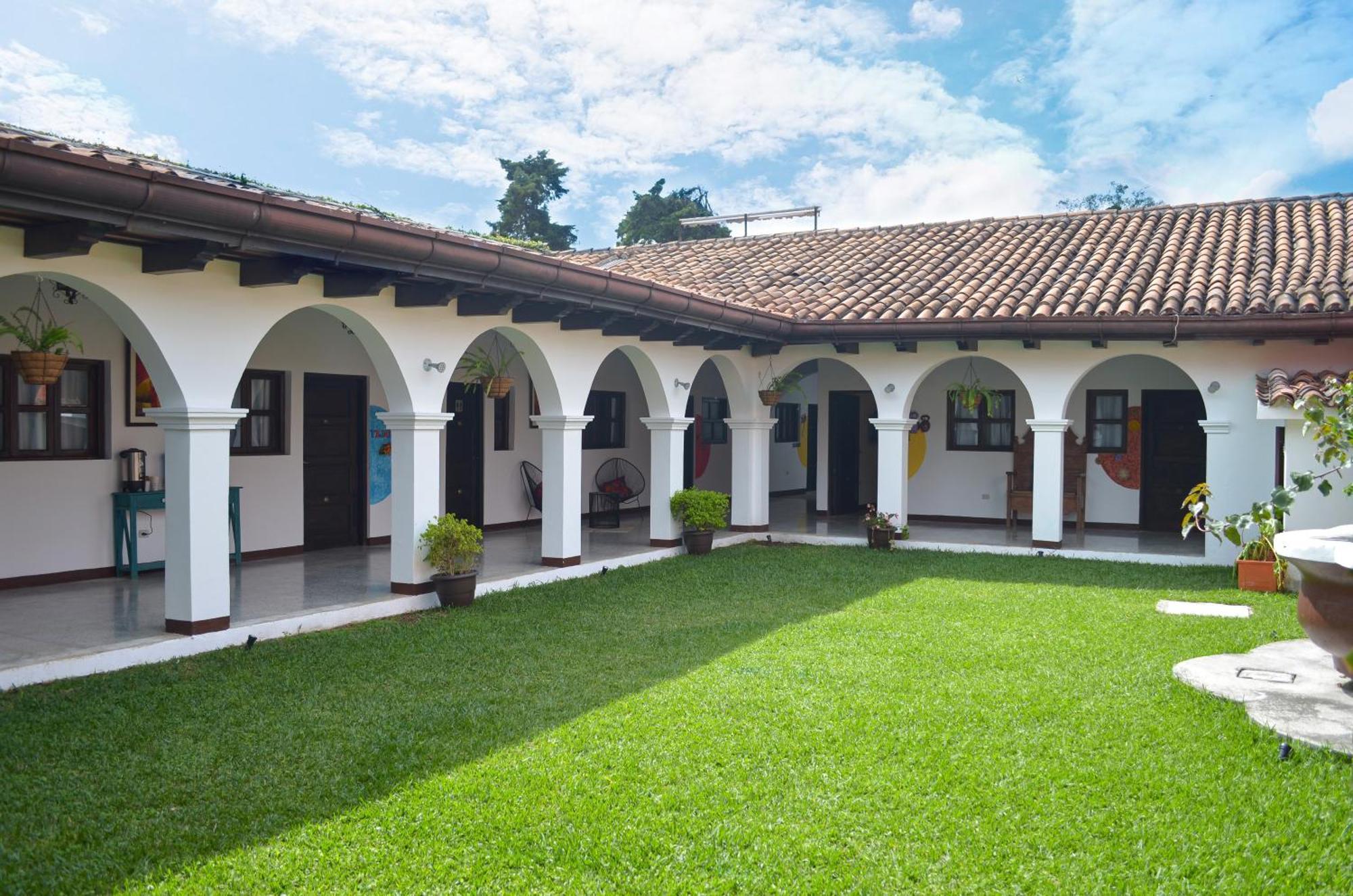 Luna Maya Boutique Hotel Antigua Buitenkant foto